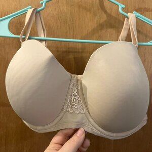 Size 44C - Vanity Fair - Beige Bra w/Underwire